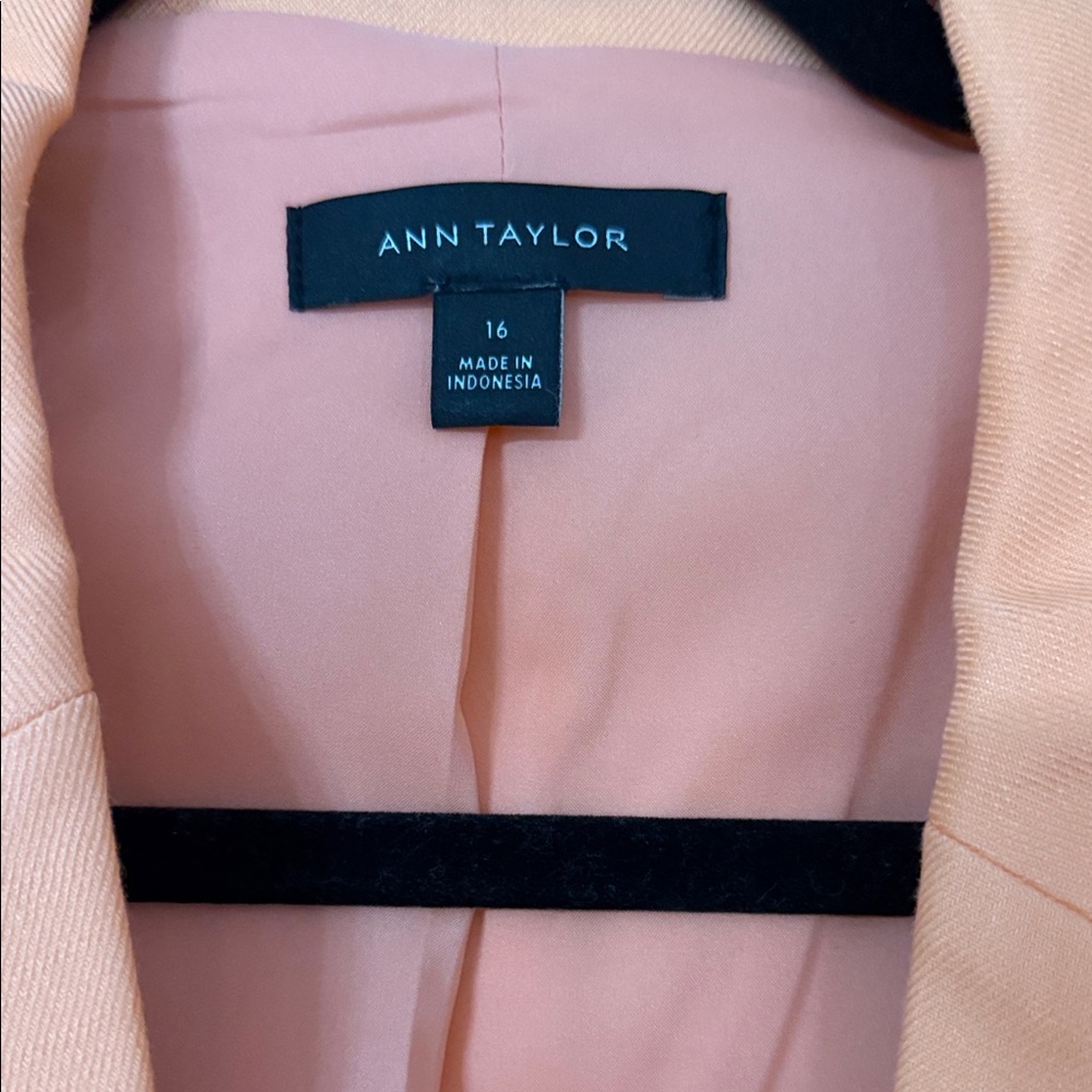 Ann Taylor Vibrant Orange Blazer - Picture 2 of 3